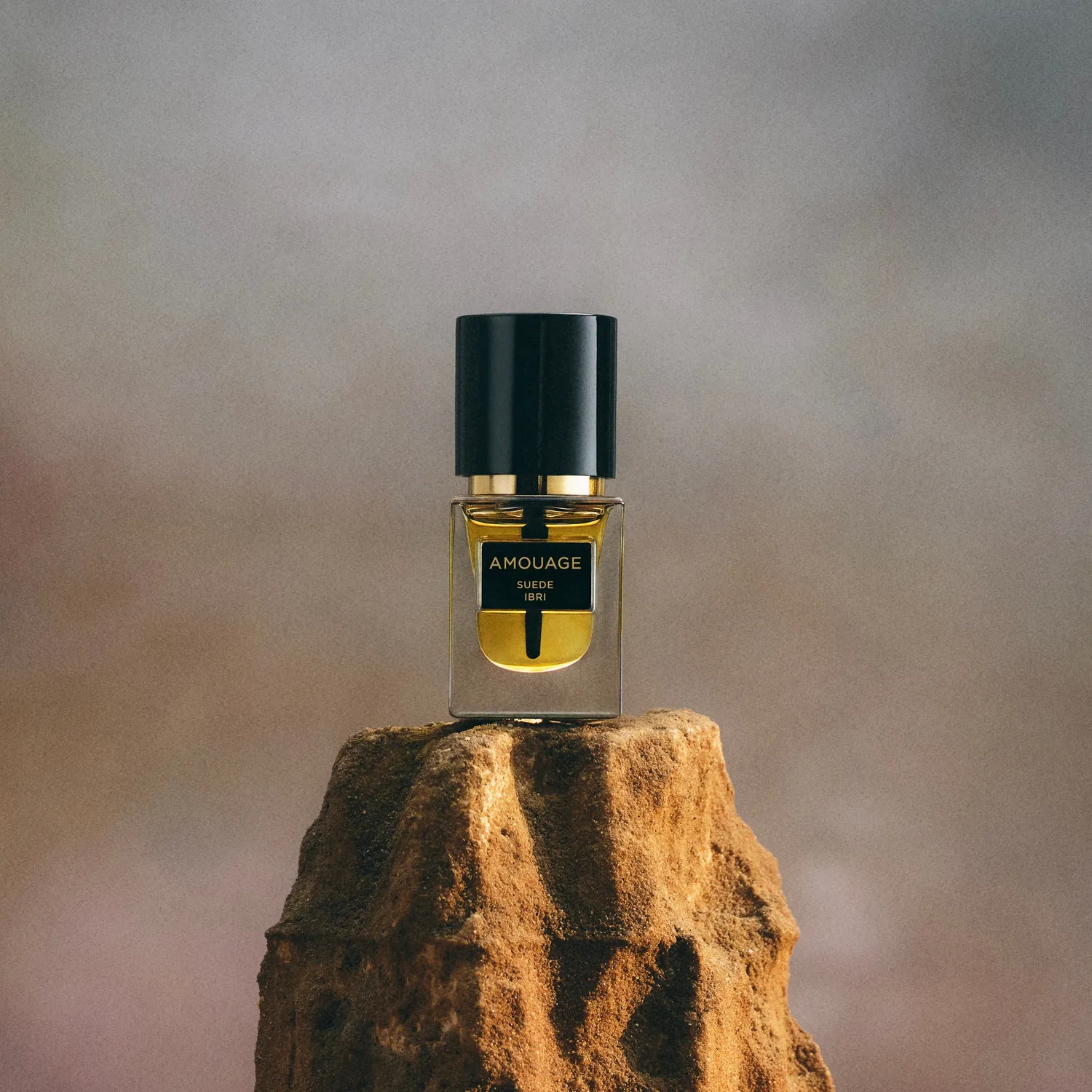 Outlands Suede Ibri parfumeolie 12ml læder attar