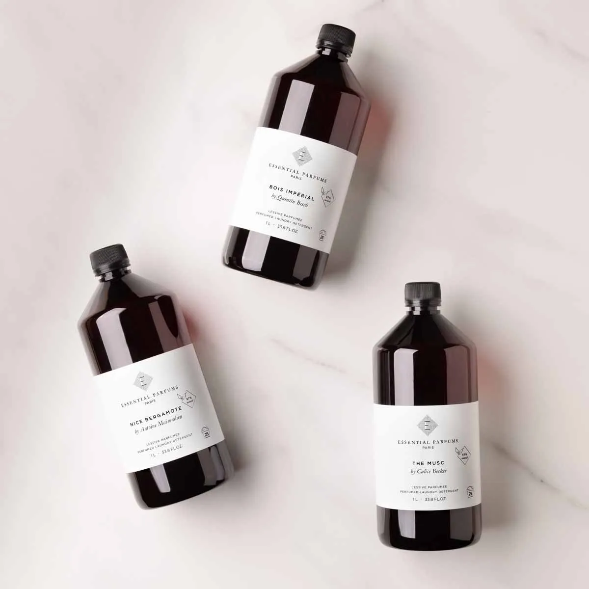 Essential Parfums The Musc vaskemiddel 1 L sart tøj