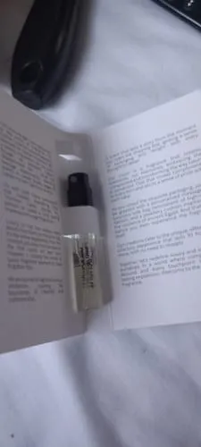 Rouge Avenue Eau de Parfum parfumeprøve 2ml jasmin