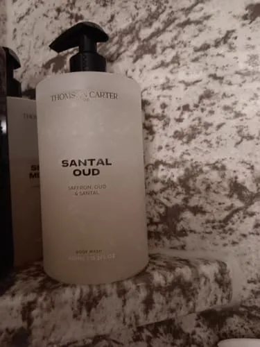 Rouge Avenue Santal Oud shower gel 450ml oud