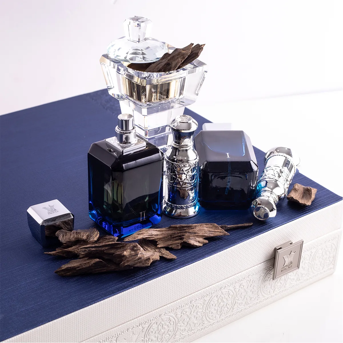 Arabian Oud Arabia Blue Bag gavesæt cambodjansk oud