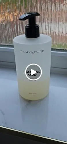 Rouge Avenue Santal Oud shower gel 450ml oud